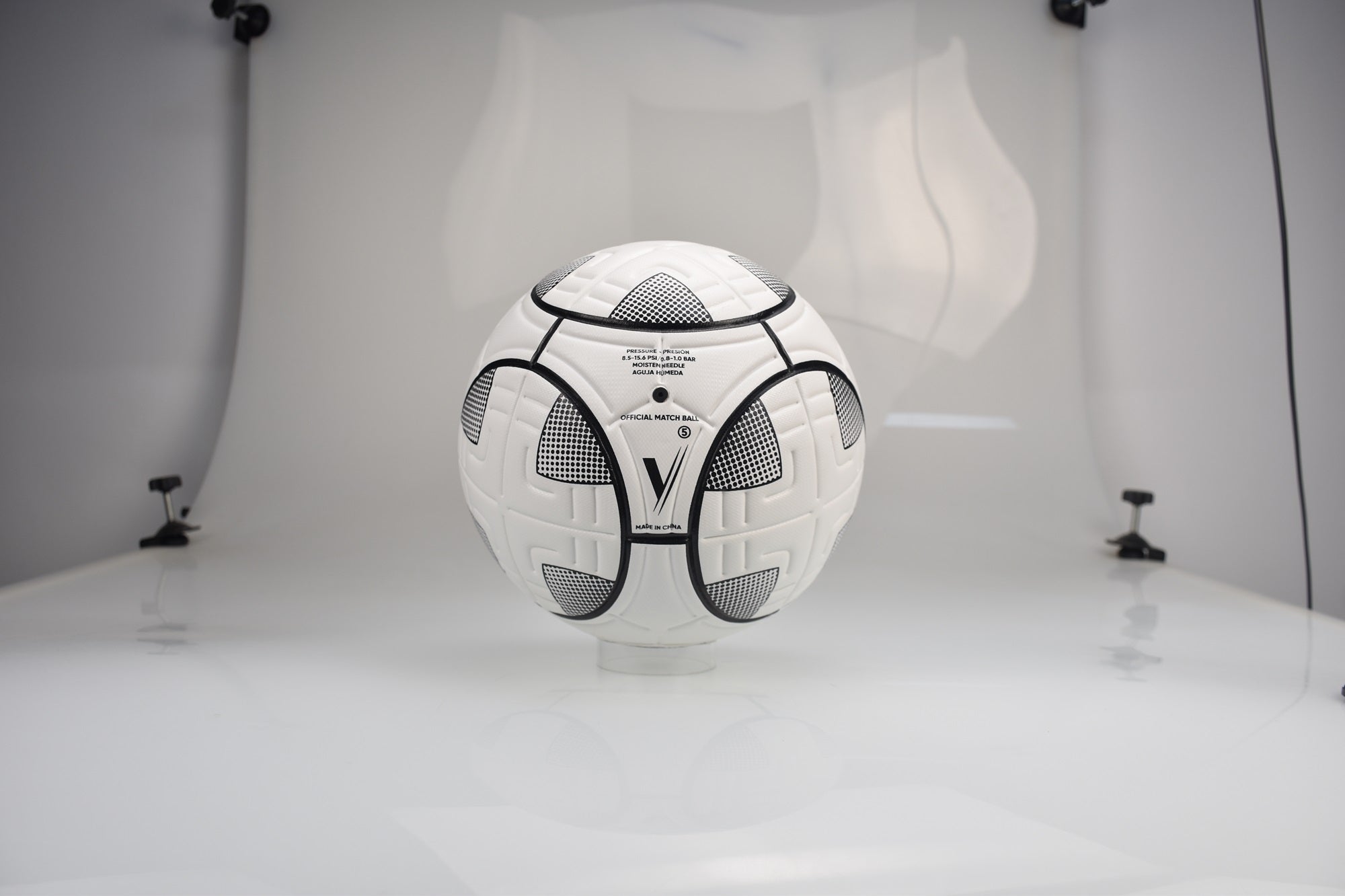 Aerostike Pro Soccer Ball White